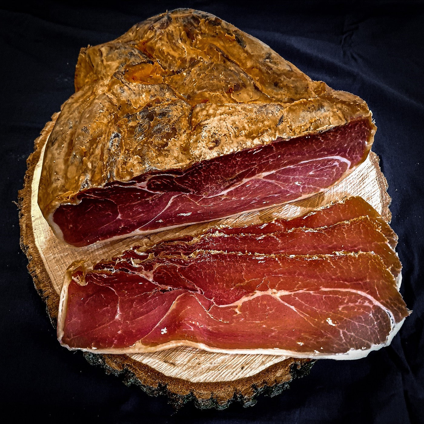 salaisons ibériques plateaux charcuteries jambon tranches jambon Espagnol basque pays basque