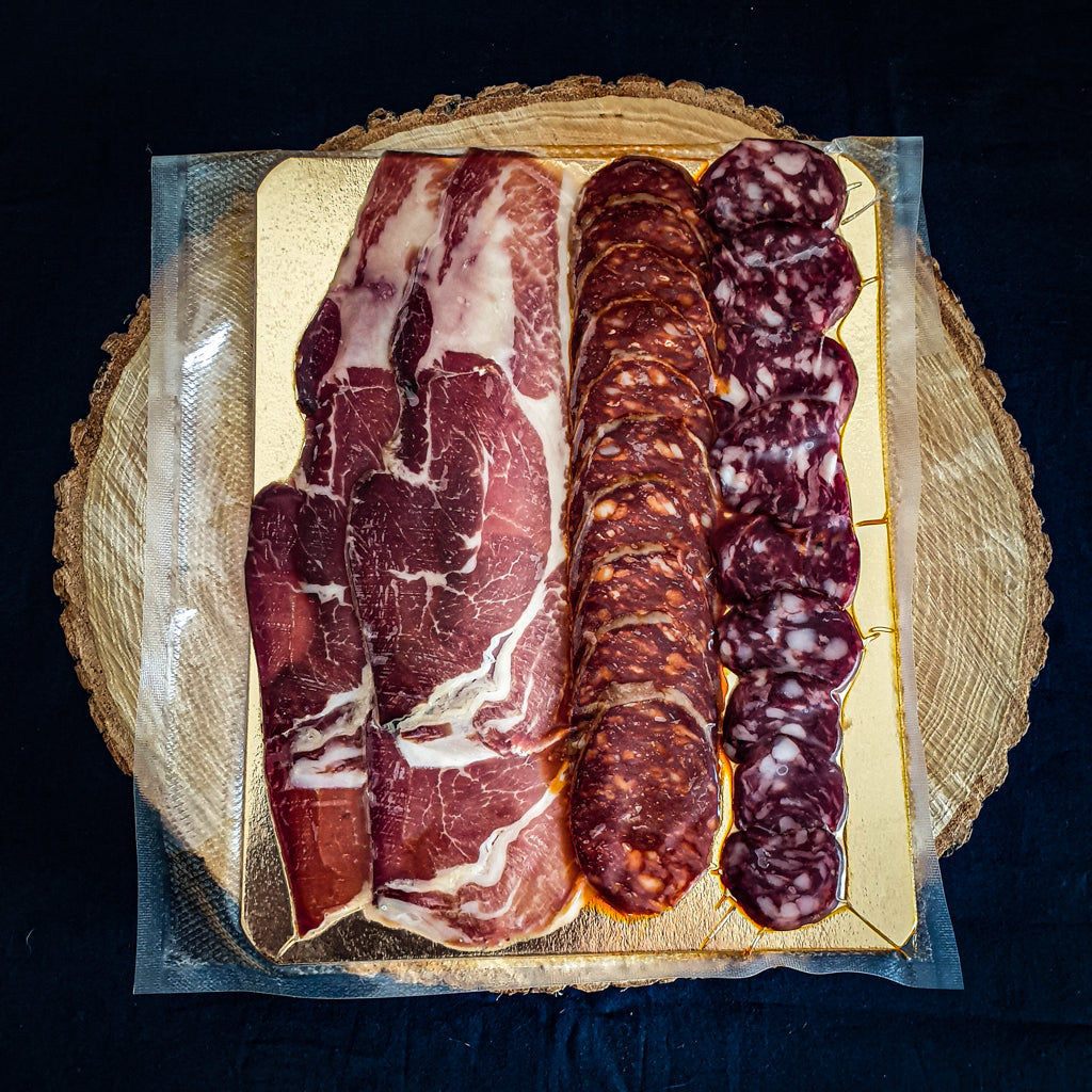 Planche ibérique mixte salaisons ibériques plateaux charcuteries jambon tranches jambon Espagnol apéro apéritif jambon cecina
