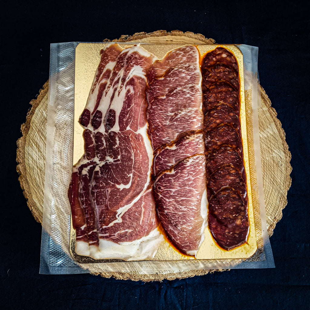 Planche ibérique mixte salaisons ibériques plateaux charcuteries jambon tranches jambon Espagnol apéro apéritif jambon cecina