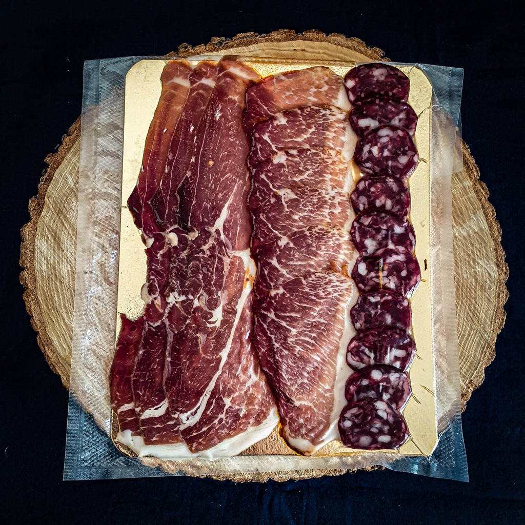 Planche ibérique mixte salaisons ibériques plateaux charcuteries jambon tranches jambon Espagnol apéro apéritif jambon cecina