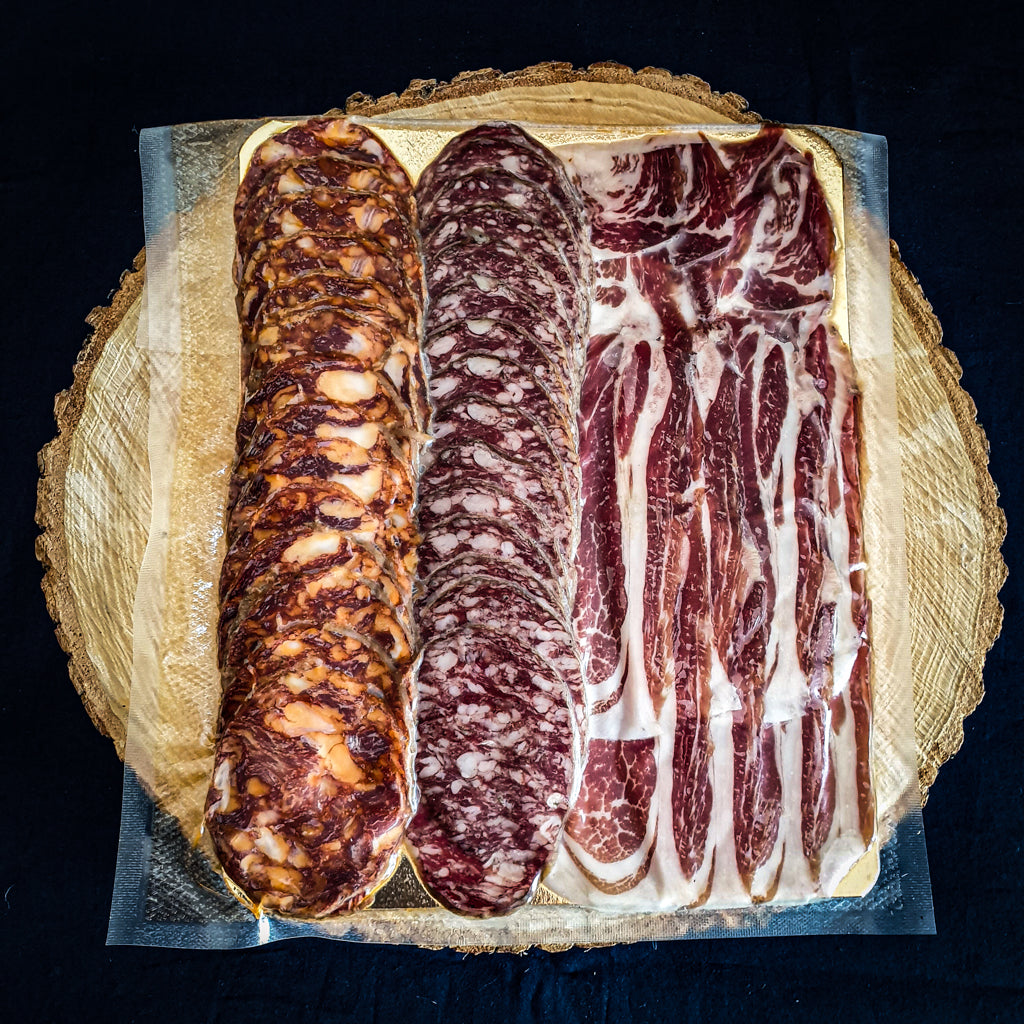 Planche ibérique mixte salaisons ibériques plateaux charcuteries jambon tranches jambon Espagnol apéro apéritif jambon bellota