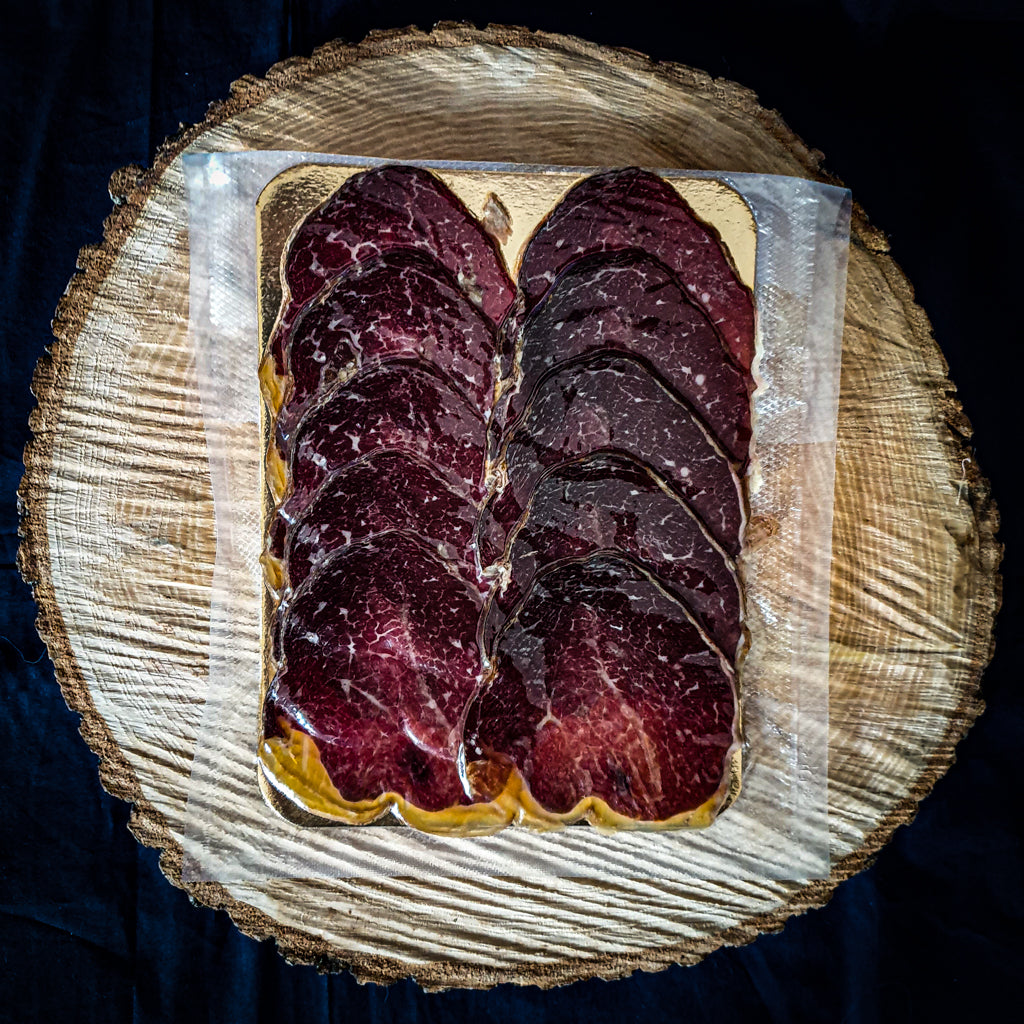 Bœuf séché fumé salaisons ibériques plateaux charcuteries jambon tranches jambon Espagnol